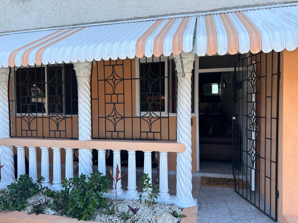 Remarkable 1-Bed Apartment In Μοντέγκο Μπέυ Εξωτερικό φωτογραφία